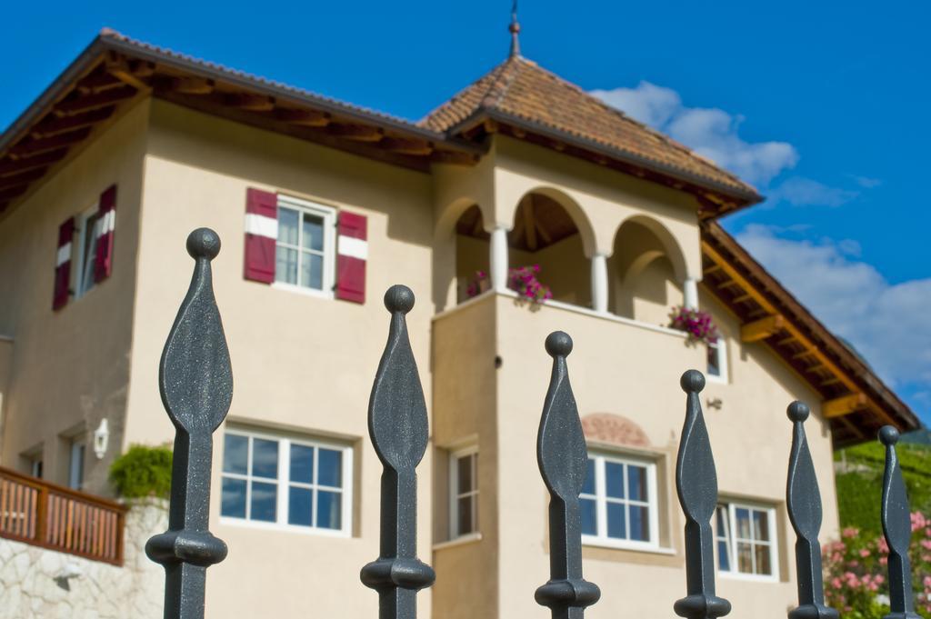 Leuchtenhof Caldaro Bagian luar foto