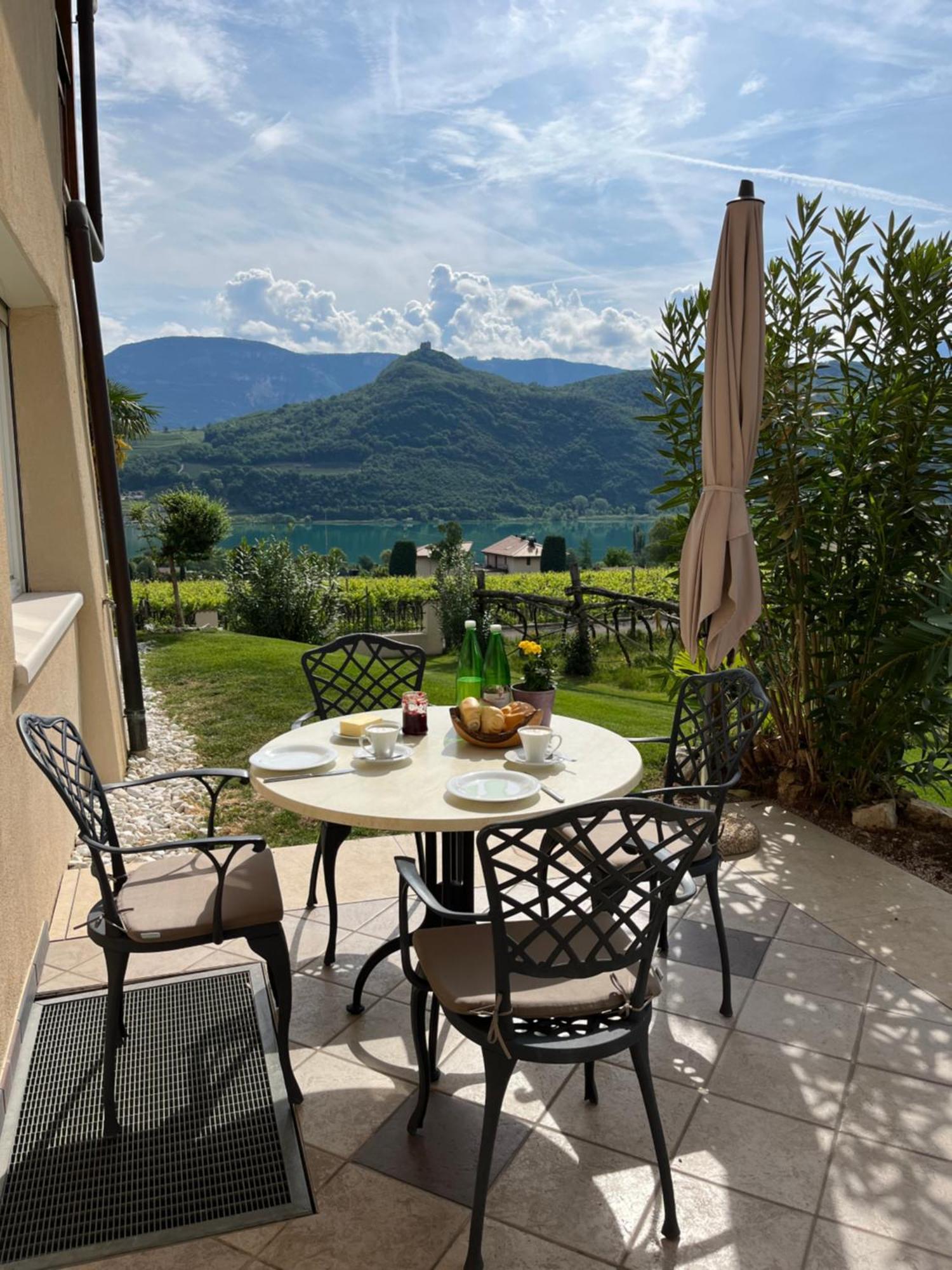 Leuchtenhof Caldaro Bagian luar foto