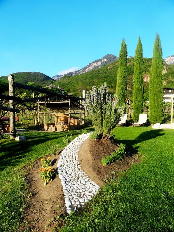 Leuchtenhof Caldaro Bagian luar foto